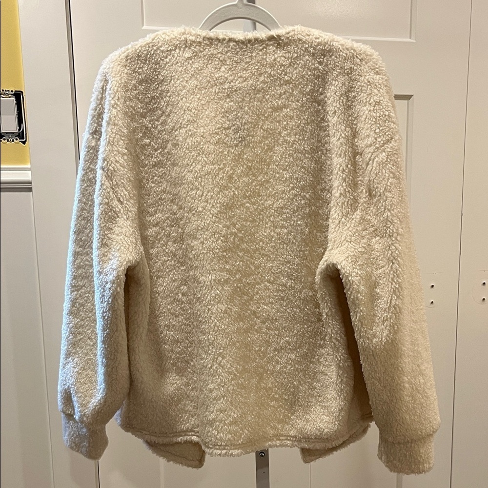 Express Cream Teddy Jacket - Picture 3 of 3